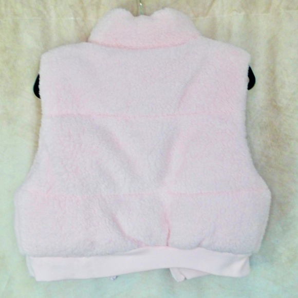 Faux Shearling Vest - Picture 2 of 3